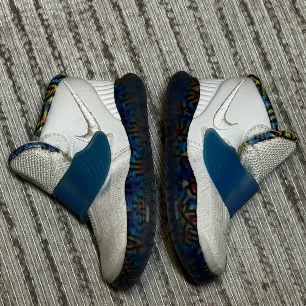 Nike Kyrie 6‎ TDV Toddler Basketball Shoes 4C White Sapphire